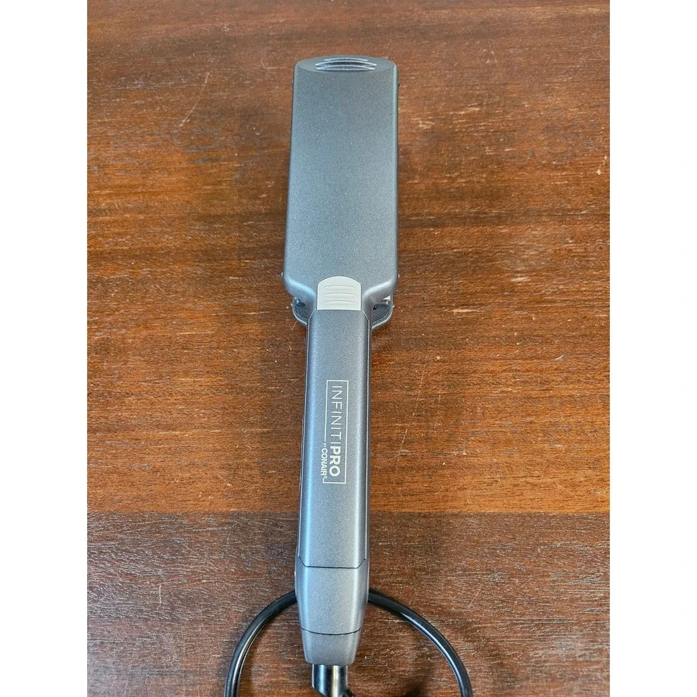 Conair InfinitiPro Flat Iron Women Gray Ceramic Hair Straightener CS221N